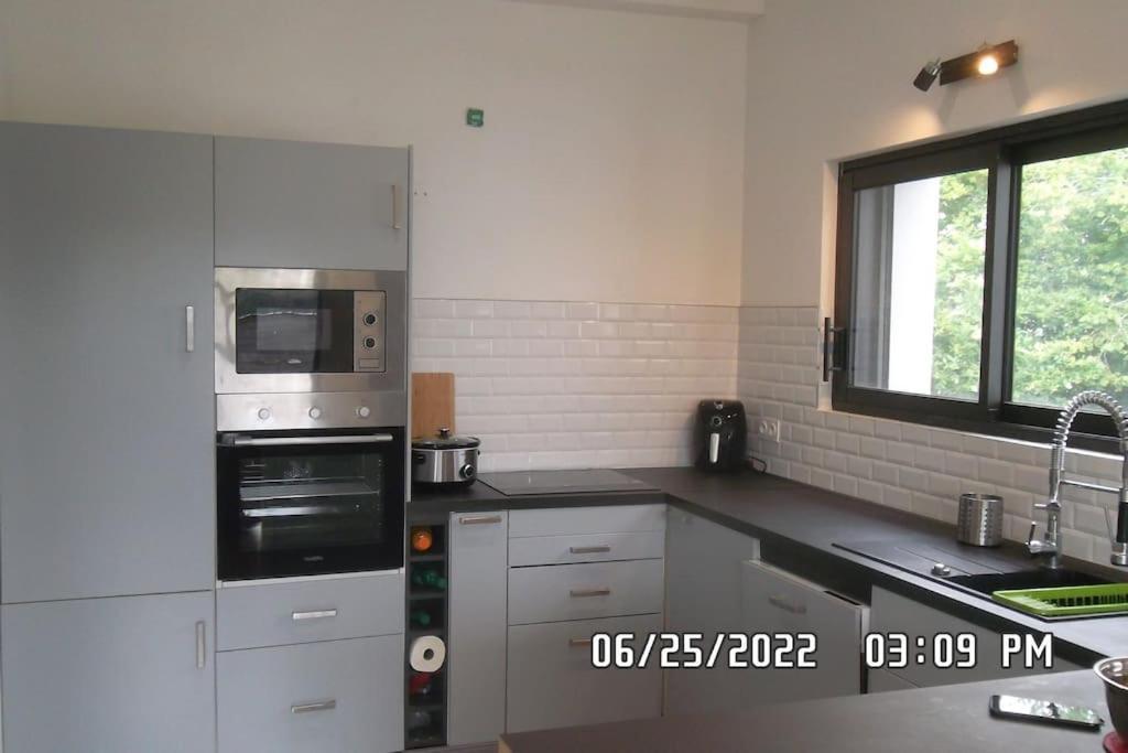 Maison Moderne Pour 4- 5 Personnes Villa